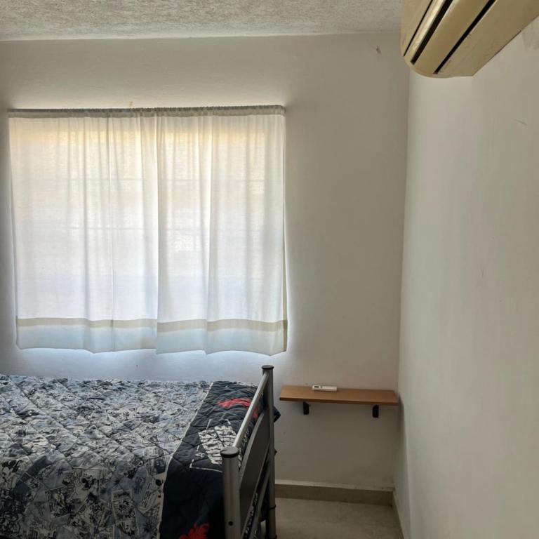 Depto en Planta Baja con Alberca, WiFi Rápido y Smart TV - Apartamento de 1 dormitorio - 12