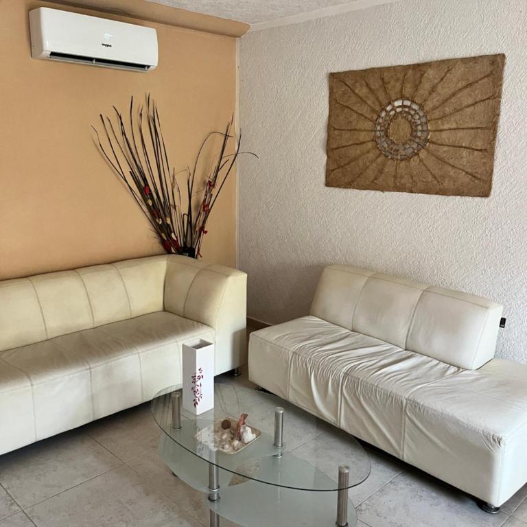 Depto en Planta Baja con Alberca, WiFi Rápido y Smart TV - Apartamento de 1 dormitorio - 21
