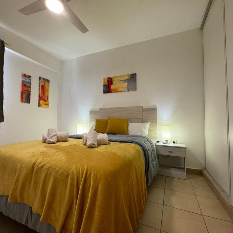 UN DORMITORiO EN EL CENTRO DE NEUQUEN CERCA DE TODO - Apartamento de 1 dormitorio - 1