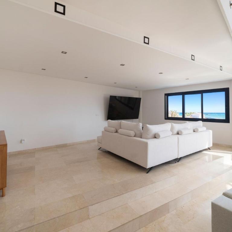 Ultra-Luxury Panoramic Sea View Villa with Private Pool & 200m' Sky Terrace & Garage in Alicante - Villa Superior - 30