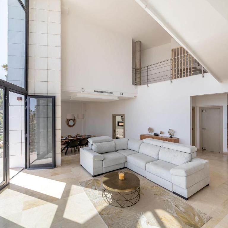Ultra-Luxury Panoramic Sea View Villa with Private Pool & 200m' Sky Terrace & Garage in Alicante - Villa Superior - 29