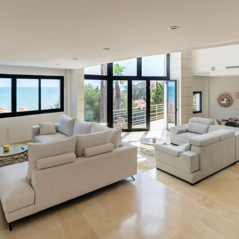 Ultra-Luxury Panoramic Sea View Villa with Private Pool & 200m' Sky Terrace & Garage in Alicante - Villa Superior - 26