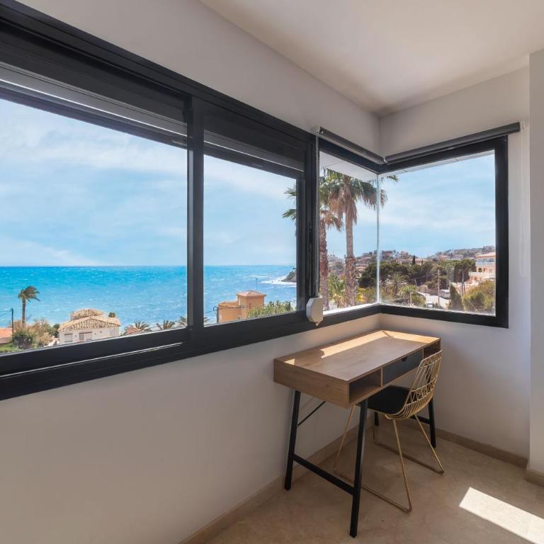 Ultra-Luxury Panoramic Sea View Villa with Private Pool & 200m' Sky Terrace & Garage in Alicante - Villa Superior - 58