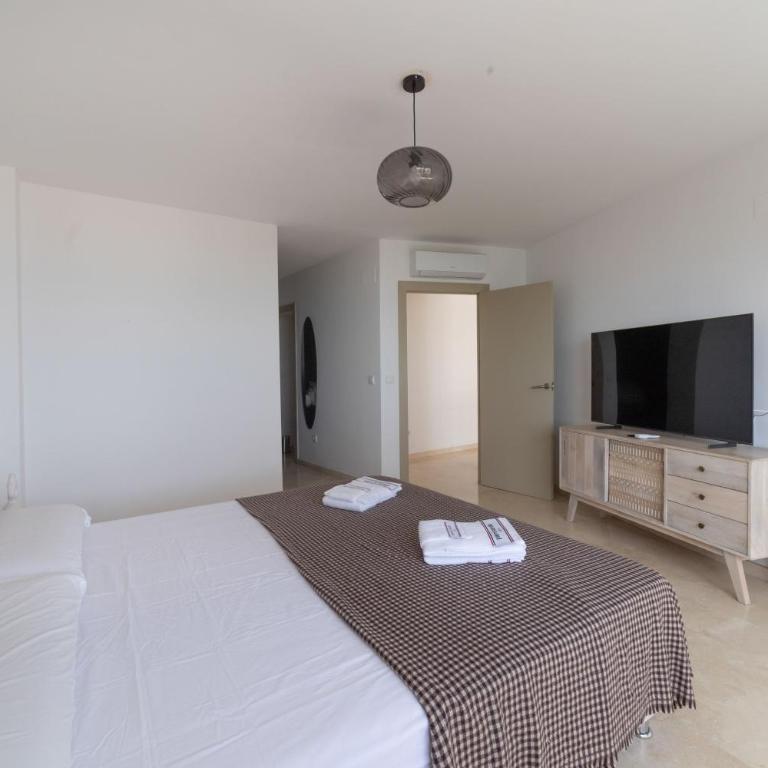 Ultra-Luxury Panoramic Sea View Villa with Private Pool & 200m' Sky Terrace & Garage in Alicante - Villa Superior - 50