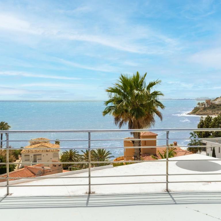 Ultra-Luxury Panoramic Sea View Villa with Private Pool & 200m' Sky Terrace & Garage in Alicante - Villa Superior - 23