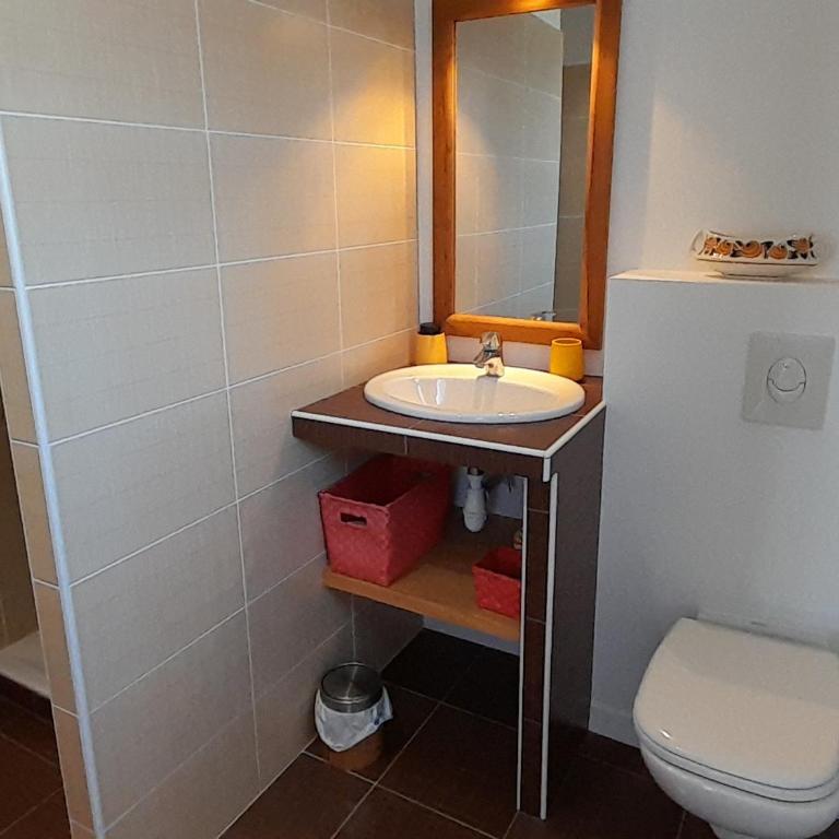 Maison spacieuse à Capbreton, proche port et plages, jusqu'à 6 personnes - FR-1-239-1122 - Haus mit 3 Schlafzimmern - 15
