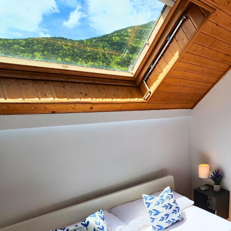 Apartamento Sobremonte: vistas al Rio Gallego - Duplex Apartment - 23