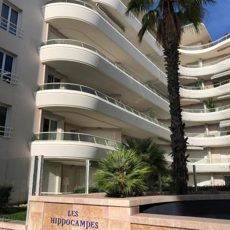 T2 & Garage FRONT DE MER résidence de Standing - One-Bedroom Apartment - 29
