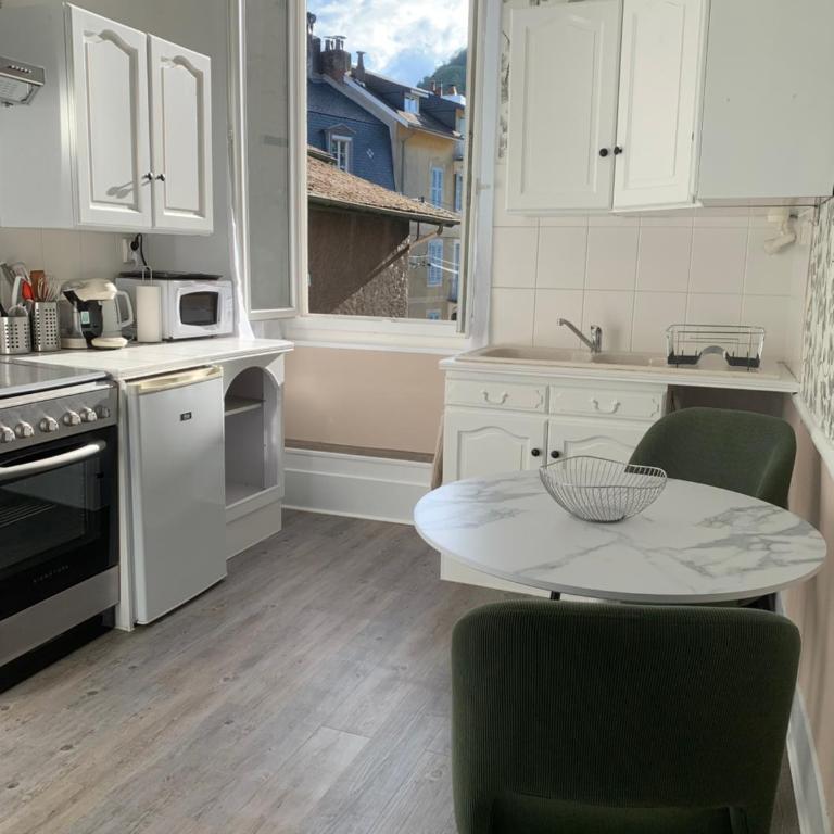 PYRENE HOLIDAYS - Héraclès - Locations cure thermale et voyage à Bagneres de Bigorre - Apartment mit 1 Schlafzimmer - 6