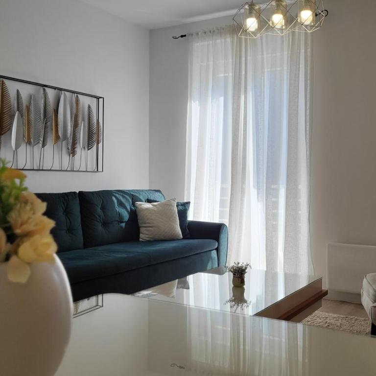 Apartments Teodo - Apartman s 1 Spavaćom Sobom i Balkonom - 8