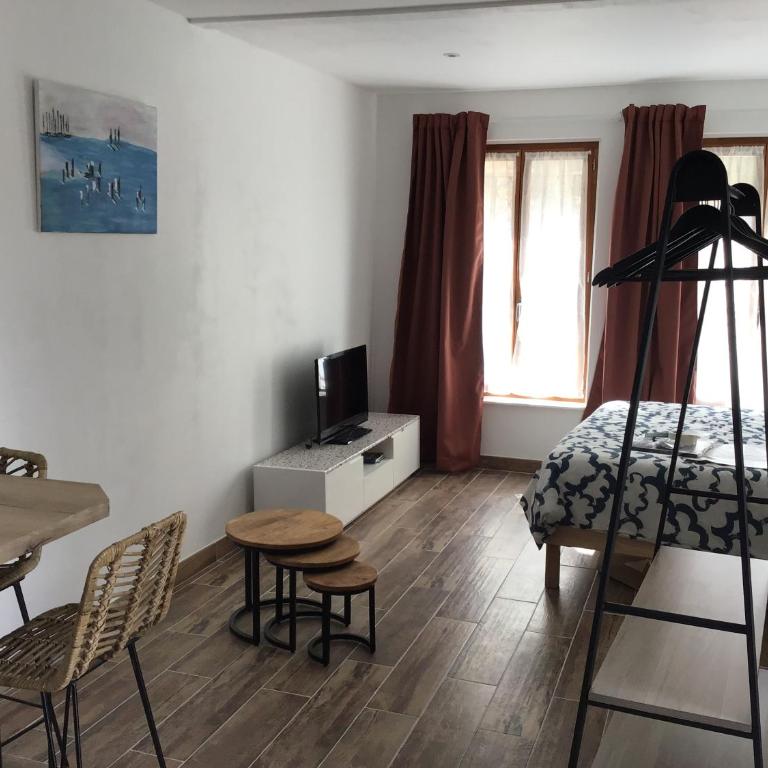Charmant studio Vias village - Appartement 1 Chambre - 6