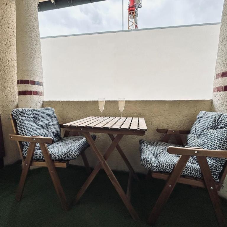 Jadart T3 avec balcon au pied de la cathédrale - Apartment mit 2 Schlafzimmern - 4