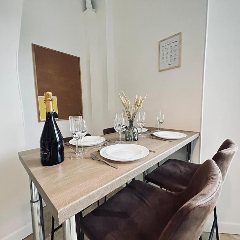 Jadart T3 avec balcon au pied de la cathédrale - Apartment mit 2 Schlafzimmern - 10