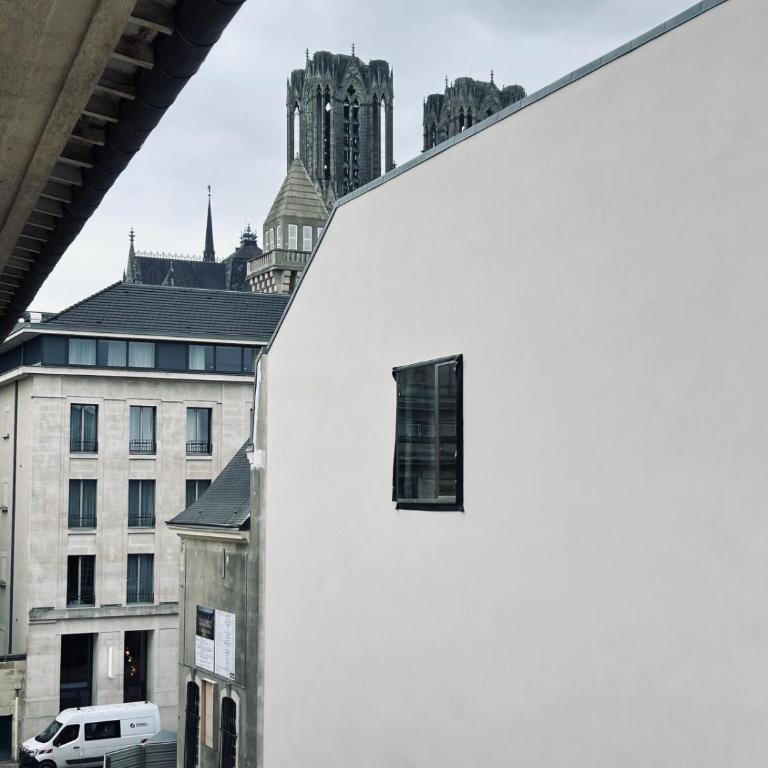 Jadart T3 avec balcon au pied de la cathédrale - Apartment mit 2 Schlafzimmern - 14