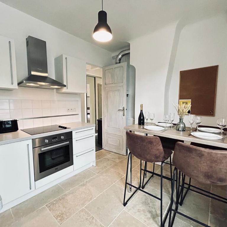 Jadart T3 avec balcon au pied de la cathédrale - Apartment mit 2 Schlafzimmern - 15