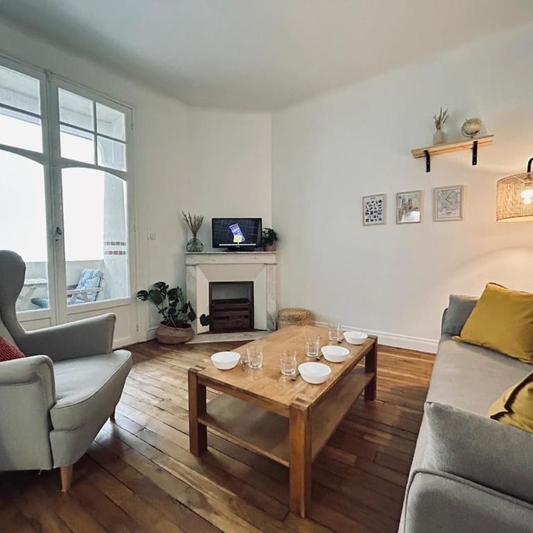 Jadart T3 avec balcon au pied de la cathédrale - Apartment mit 2 Schlafzimmern - 29