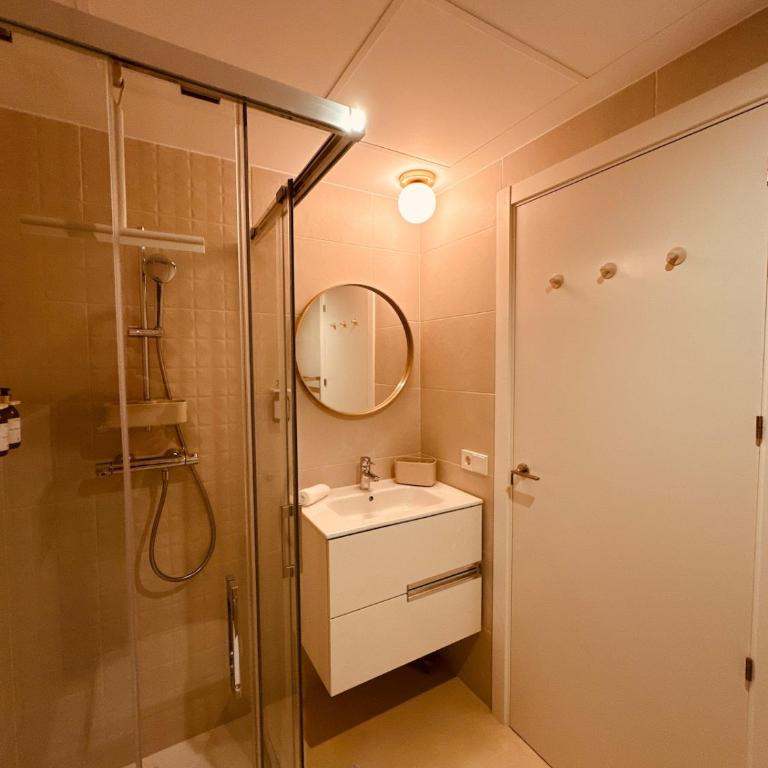 BellaVidaMoraira sea view with rooftop and terrace - Three-Bedroom Apartment with Sea View - 6