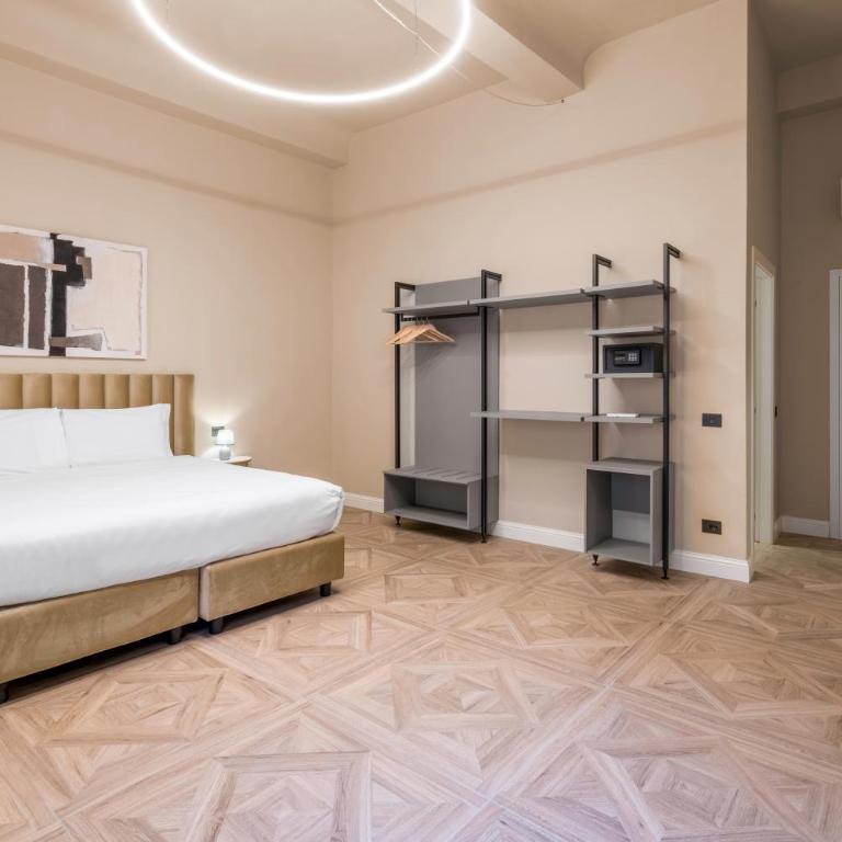 Hotel Adamas - Three-Bedroom Deluxe Apartment - 14