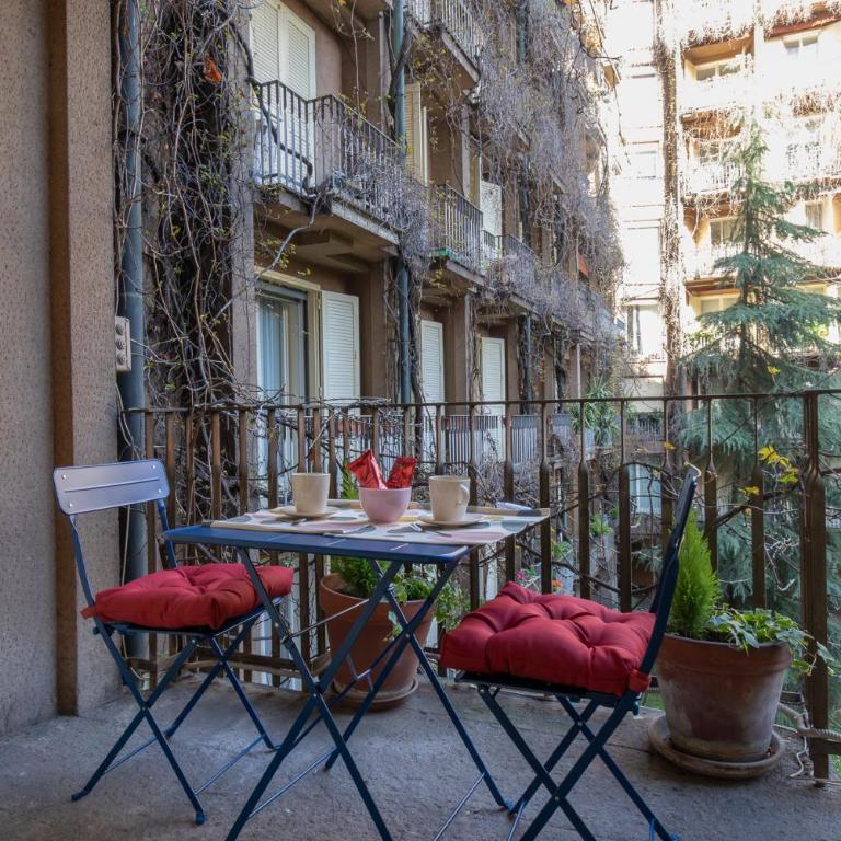 I-Host Luxury Apartment - Cherubini 6 - Appartamento con 2 Camere da Letto - 3