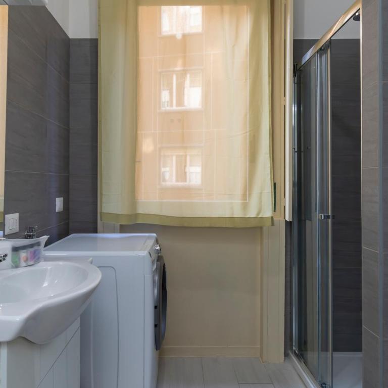 I-Host Luxury Apartment - Cherubini 6 - Appartamento con 2 Camere da Letto - 5