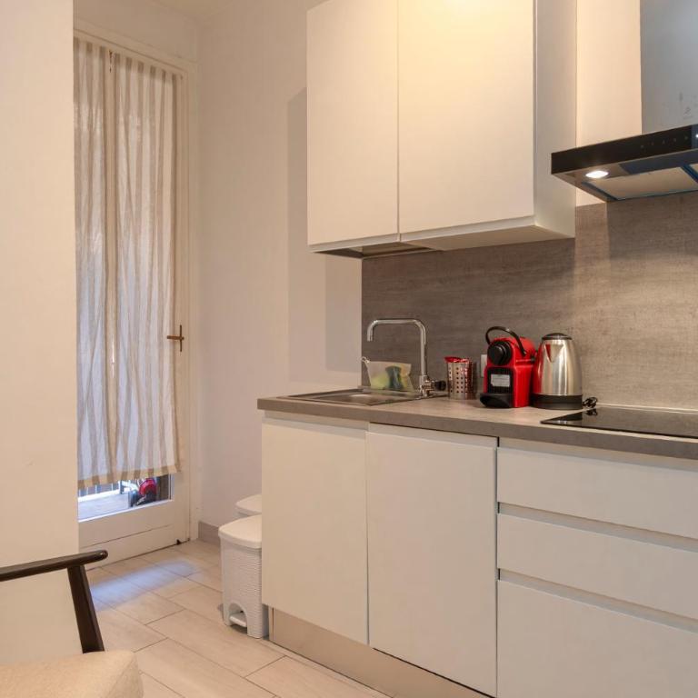 I-Host Luxury Apartment - Cherubini 6 - Appartamento con 2 Camere da Letto - 13