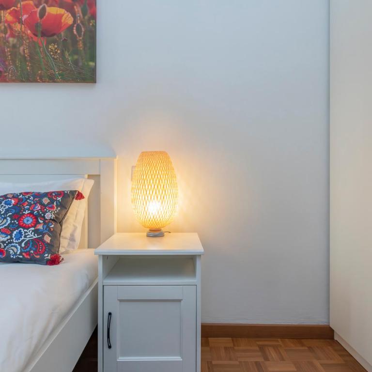 I-Host Luxury Apartment - Cherubini 6 - Appartamento con 2 Camere da Letto - 30