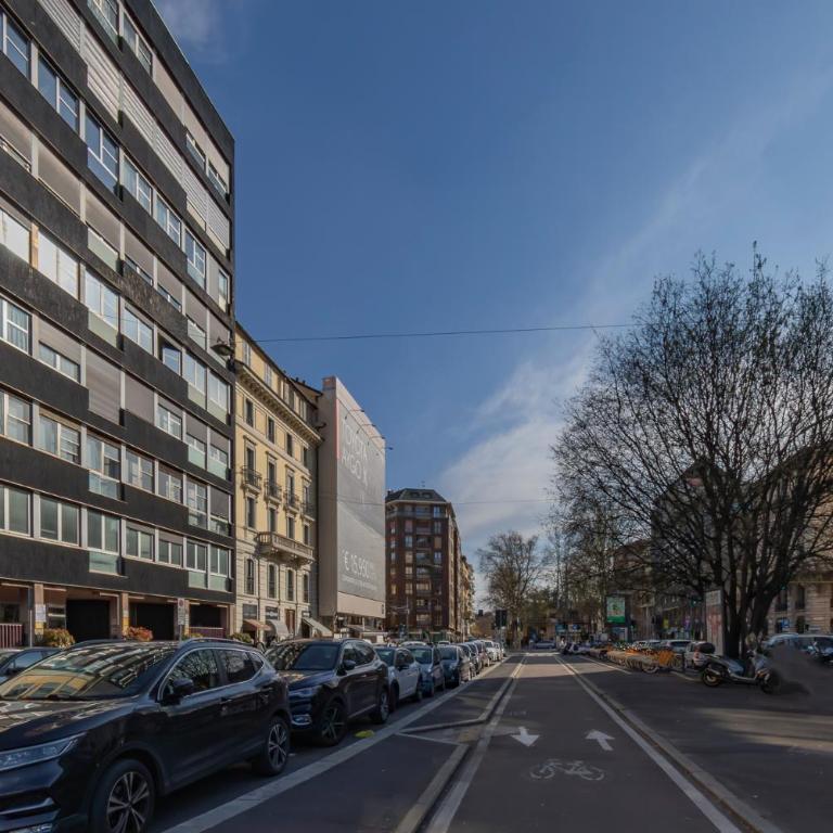 I-Host Luxury Apartment - Cherubini 6 - Appartamento con 2 Camere da Letto - 57