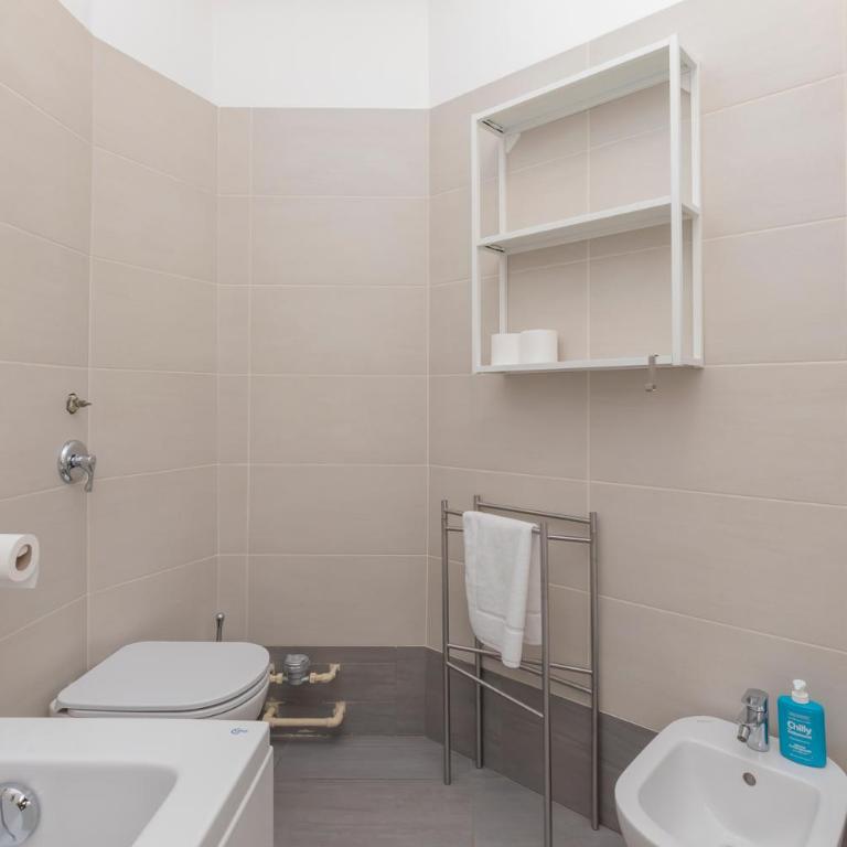 I-Host Luxury Apartment - Cherubini 6 - Appartamento con 2 Camere da Letto - 59