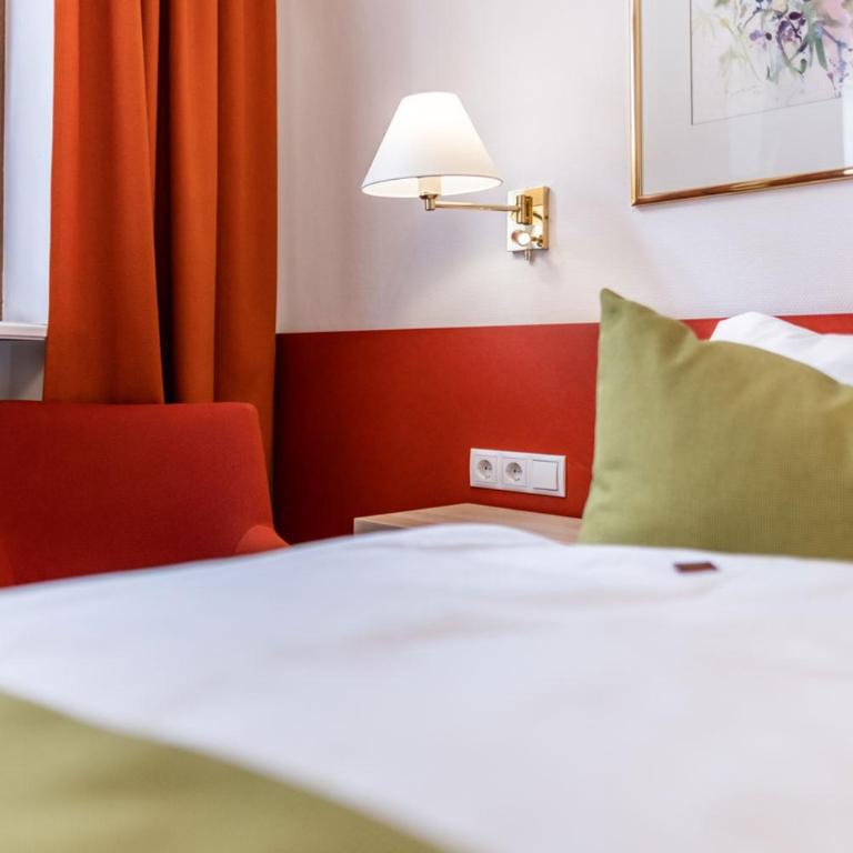 Hotel Wolf - Classic Doppelzimmer - 10