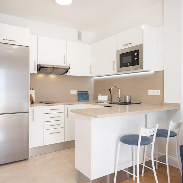 Balcón al Mar, sol y playa en primera línea de costa - Apartamento de 1 dormitorio - 8