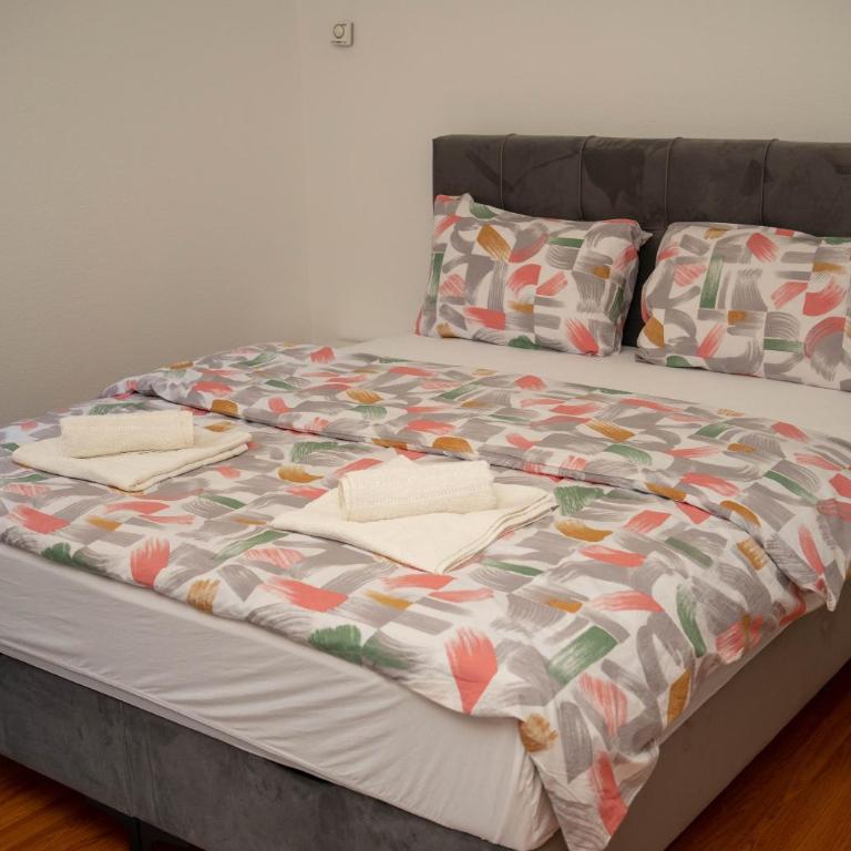 Apartman Emel - Two-Bedroom Apartment - 3