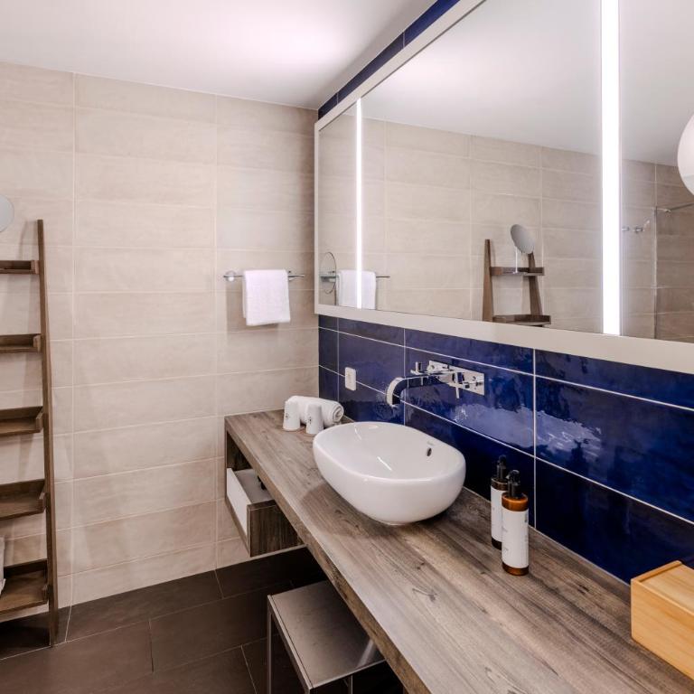 Hotel Stein - Adults Only - Junior Suite mit Aussicht auf die Altstadt - 4