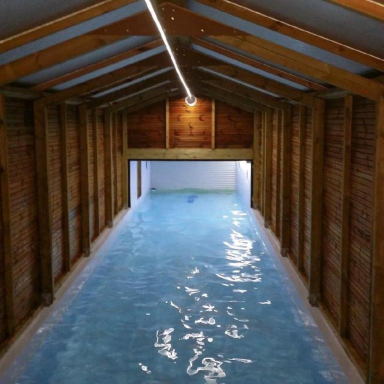 la grande piscine - Villa Standard - 2
