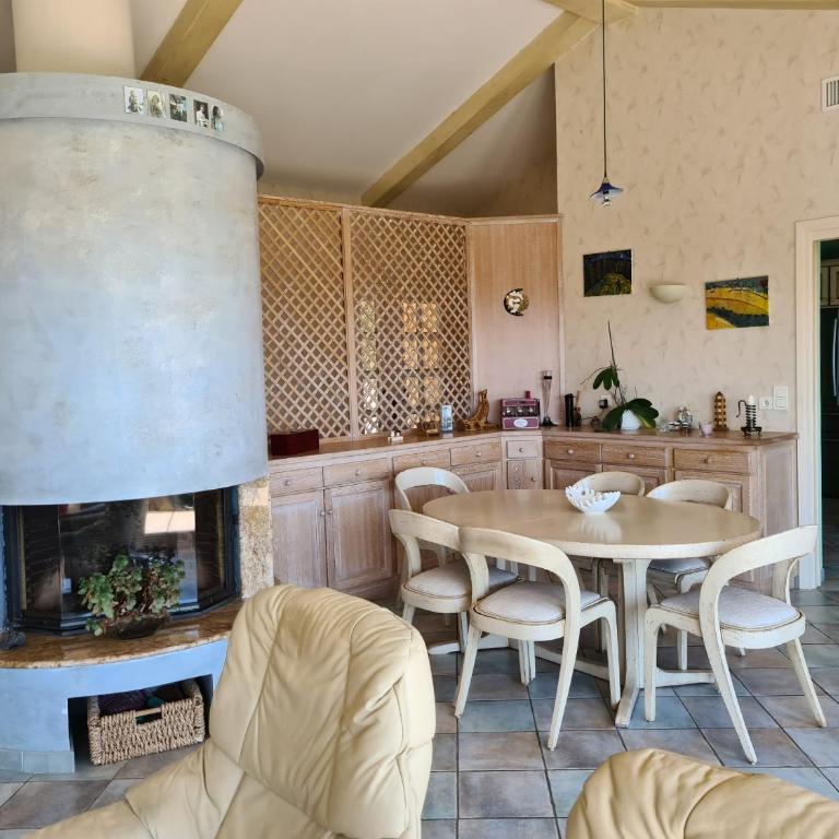 la grande piscine - Villa Standard - 5