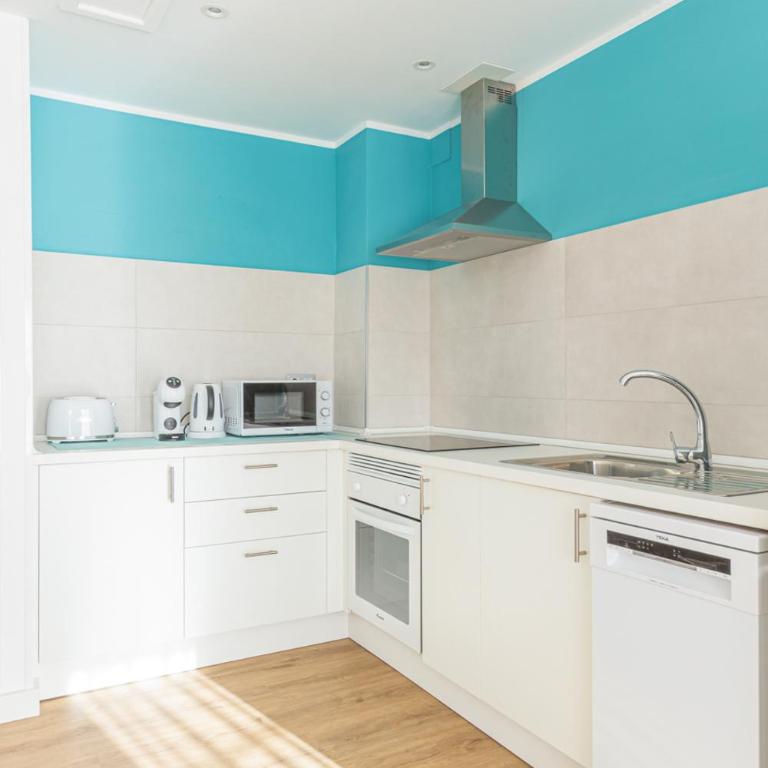 Ocean Blues - Two-Bedroom Apartment - 8