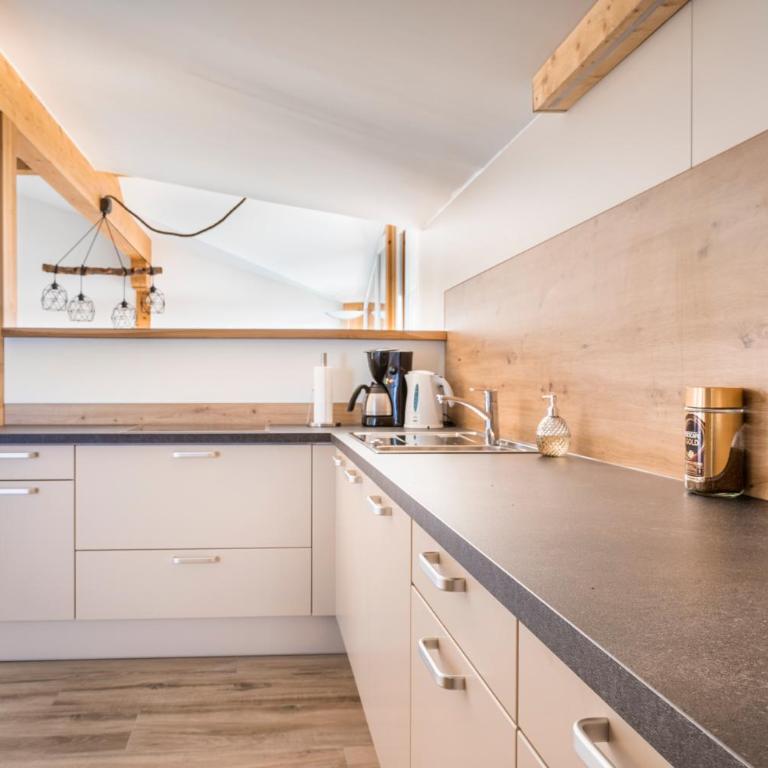 Bio-Bergbauernhof Lasserbauer - Apartment mit 2 Schlafzimmern und Bergblick - 8