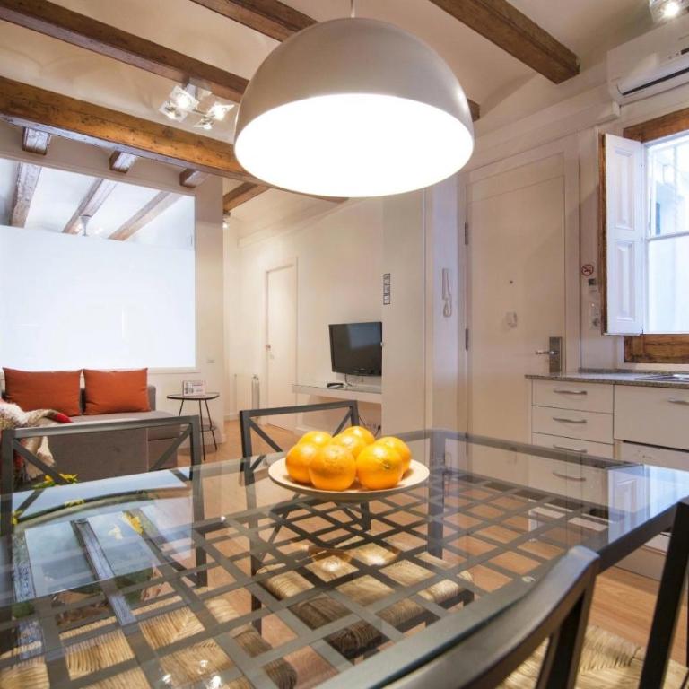 Happy People Ramblas Harbour Apartments - Two-Bedroom Apartment - 29