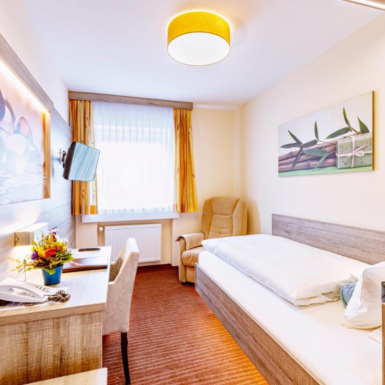 Kur- und Wellnesshotel Förch - Budget Einzelzimmer - 1