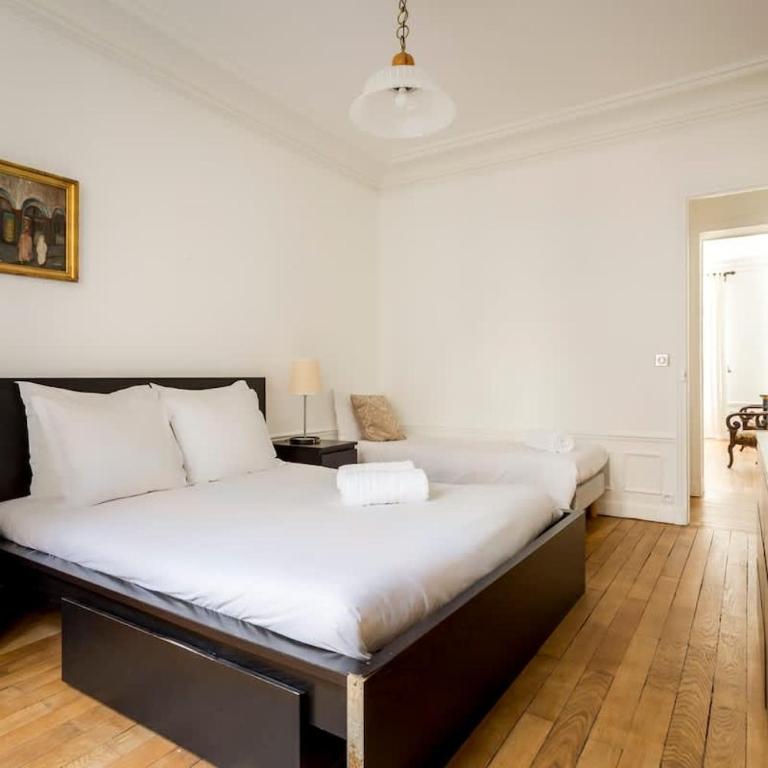 Chic Parisian Stay Trocadéro & Eiffel Tower - Apartment mit 2 Schlafzimmern - 32