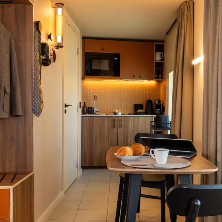 Yuna Montmartre - ApartHotel - Studio Classique de 20 m² (2 Personnes) - 22