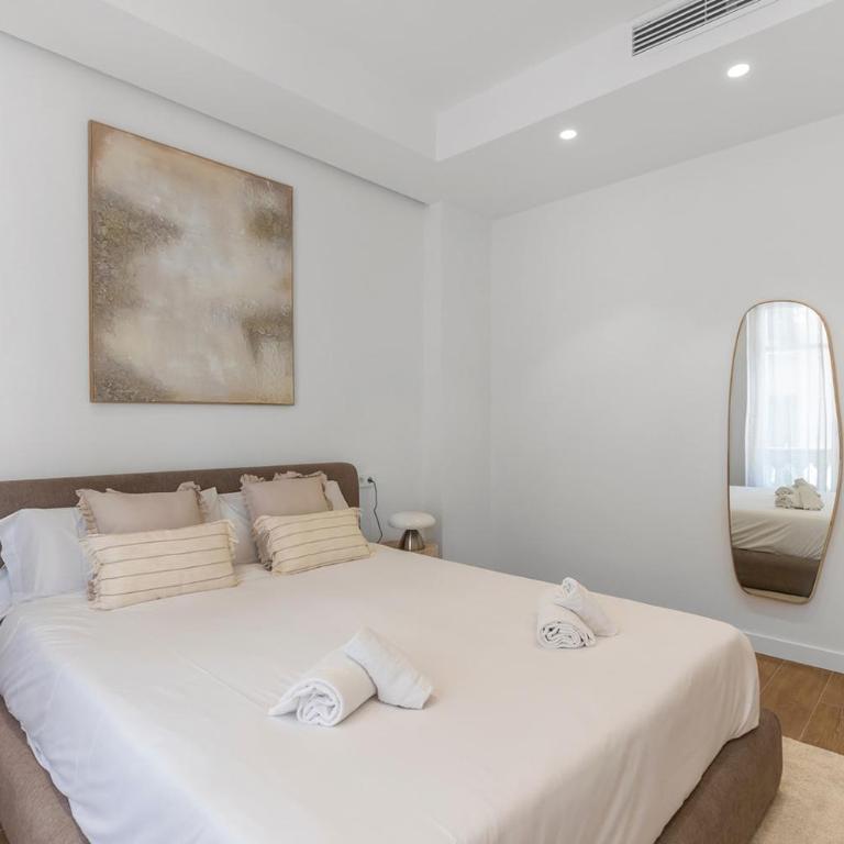 Luxury and emblematic apartment - Two-Bedroom Apartment - 21