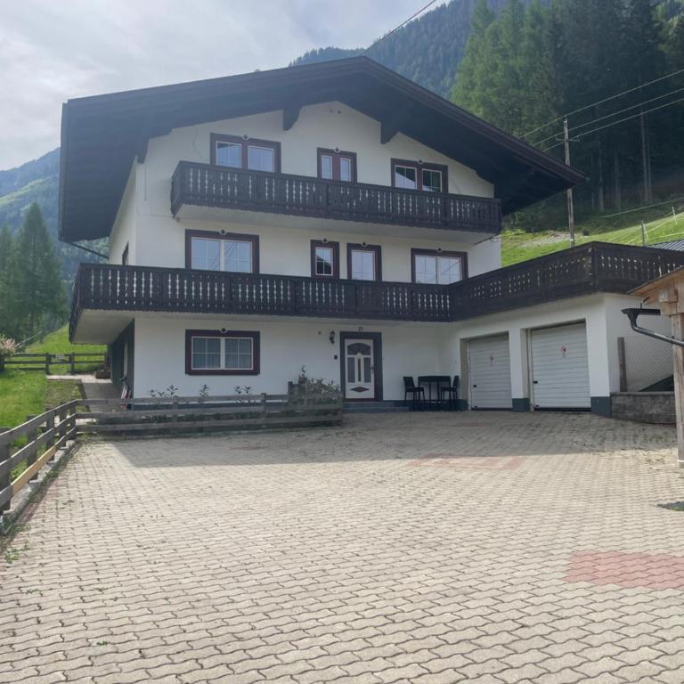Ferienhaus Rotenbichler - Haus mit 5 Schlafzimmern - 2