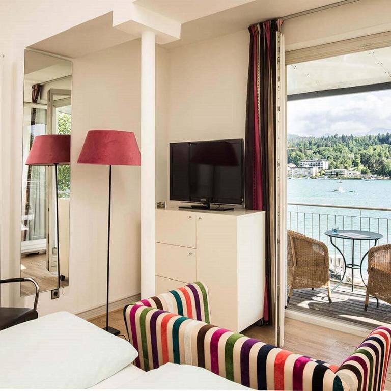 Seehotel Hubertushof - Doppelzimmer mit Seeblick - 4