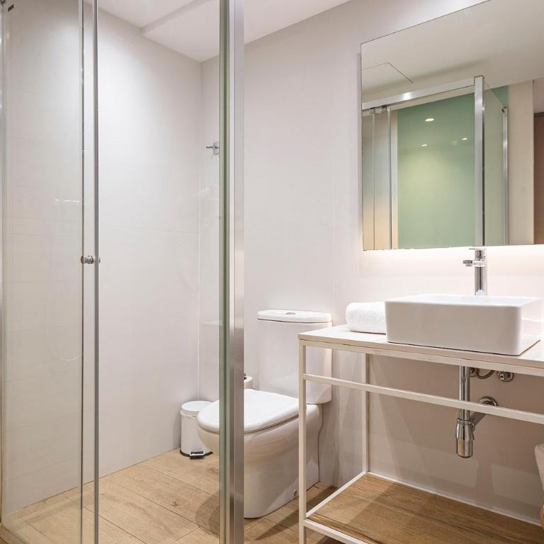 Aparthotel Bcn Montjuic - Triple Room - 2