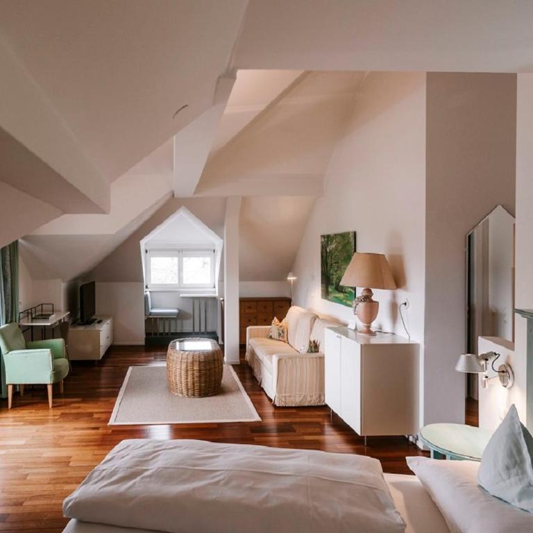 Seehotel Hubertushof - Junior Suite mit Balkon - 9