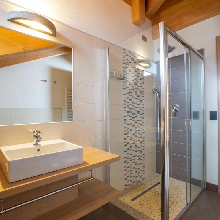 Engadina Chalet - One-Bedroom Family Apartment - 3