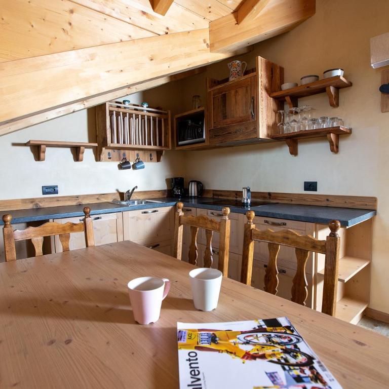 Engadina Chalet - Two-Bedroom Deluxe Apartment - 5