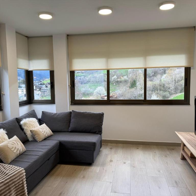 Encamp con encanto Apto con 2 hab WiFi y Pk - Apartment mit 2 Schlafzimmern - 38