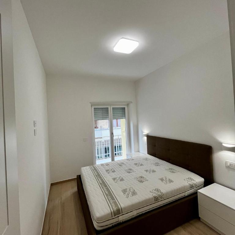 Seaside Beacon Home - Two-Bedroom Apartment - 10