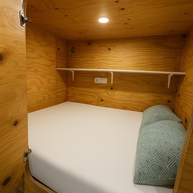 Cubik Rooms - Habitación Doble con baño compartido - 6